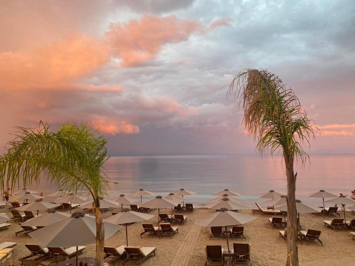 Peroulia Beach Houses Koróni Kültér fotó
